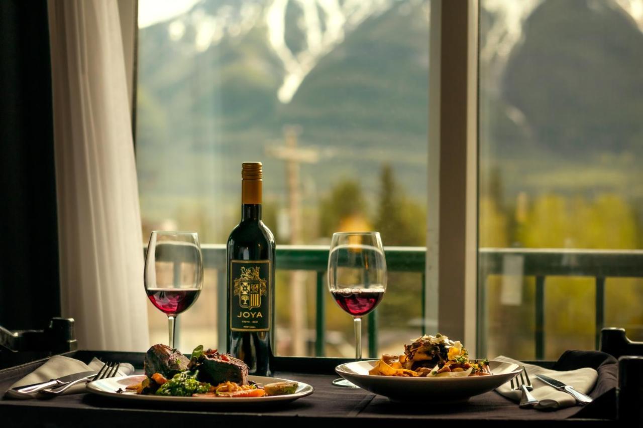 Coast Canmore Hotel & Conference Centre Eksteriør bilde