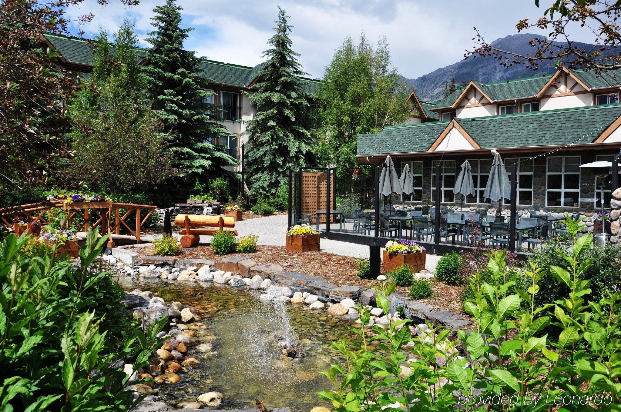 Coast Canmore Hotel & Conference Centre Eksteriør bilde