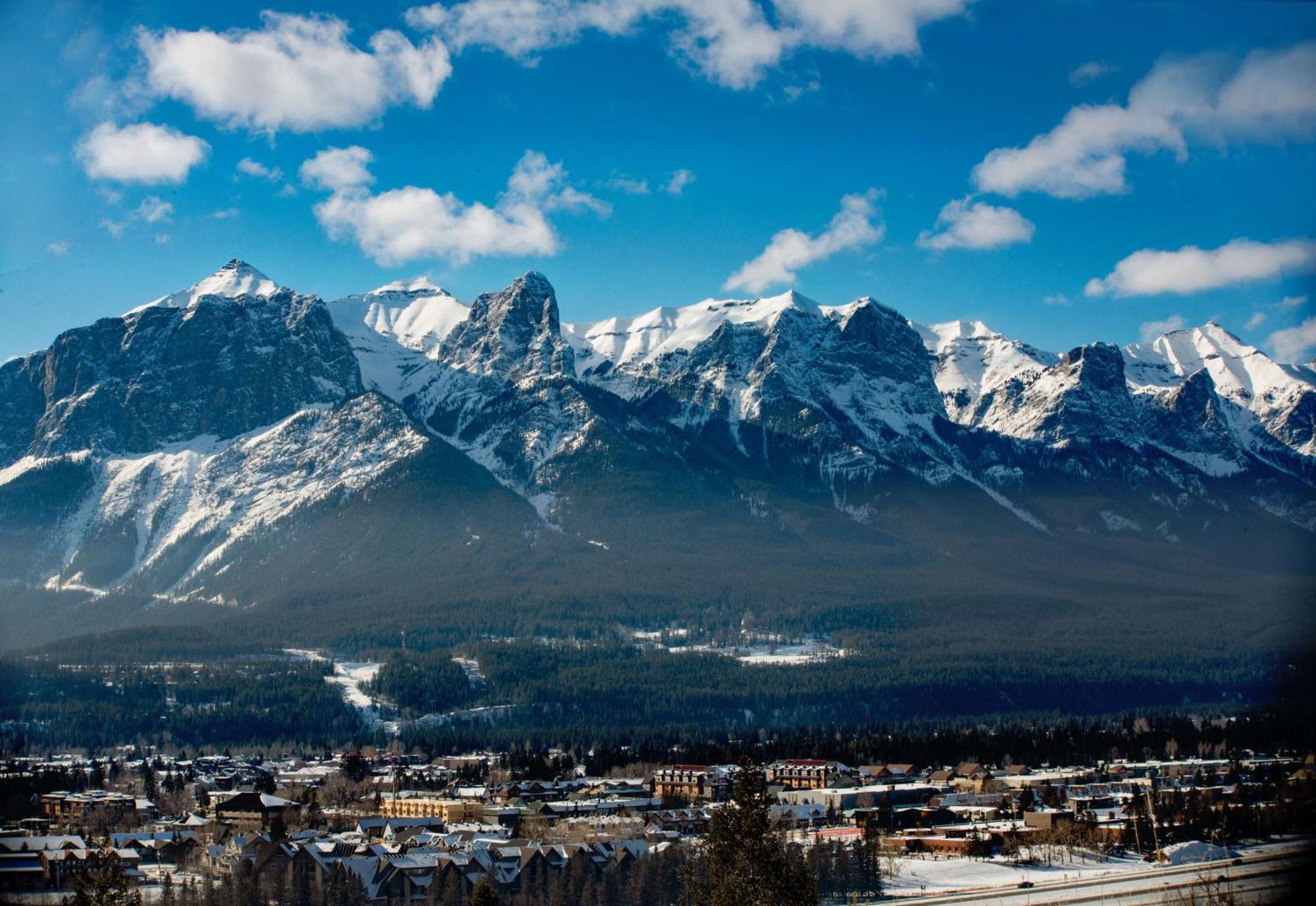 Coast Canmore Hotel & Conference Centre Eksteriør bilde