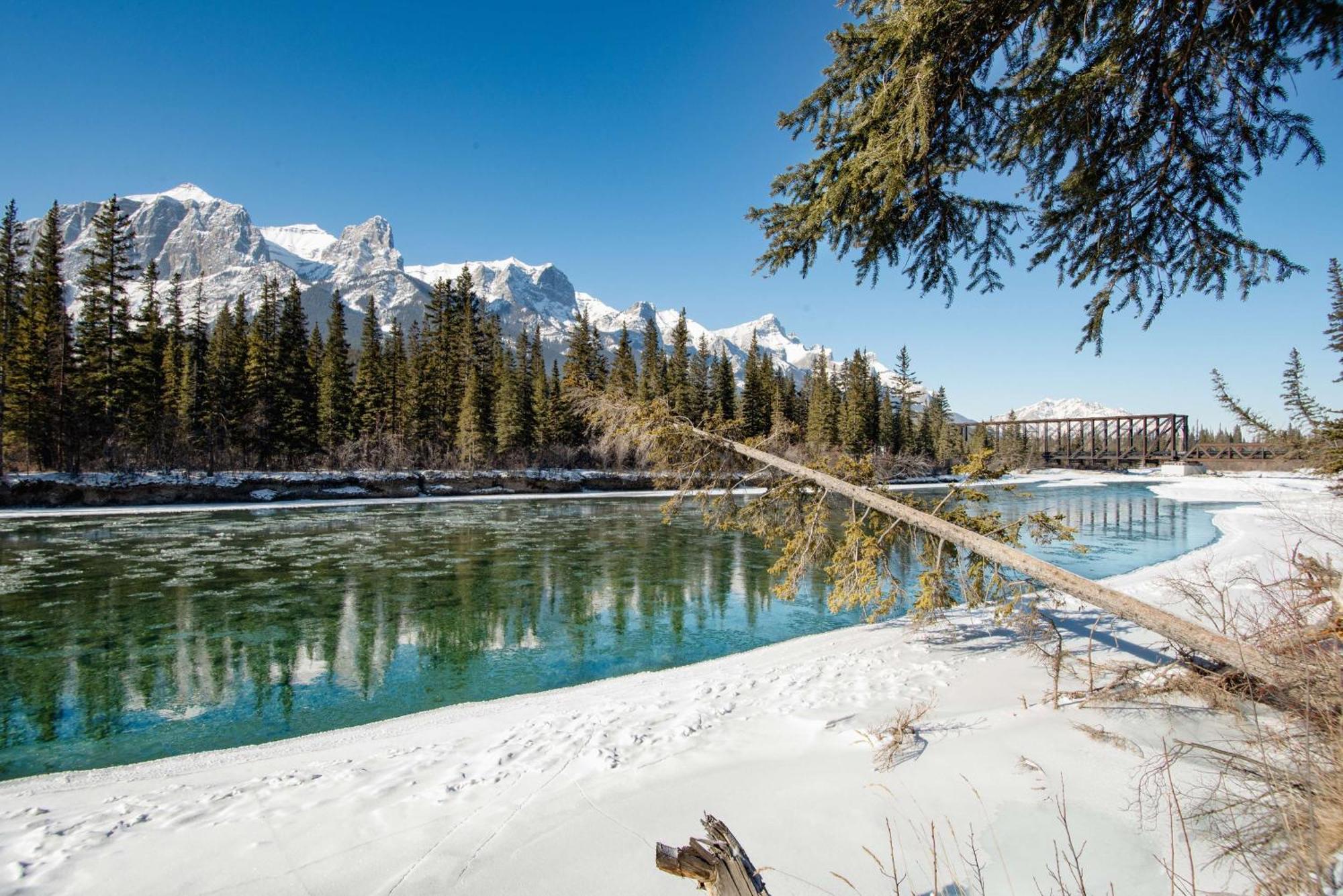 Coast Canmore Hotel & Conference Centre Eksteriør bilde