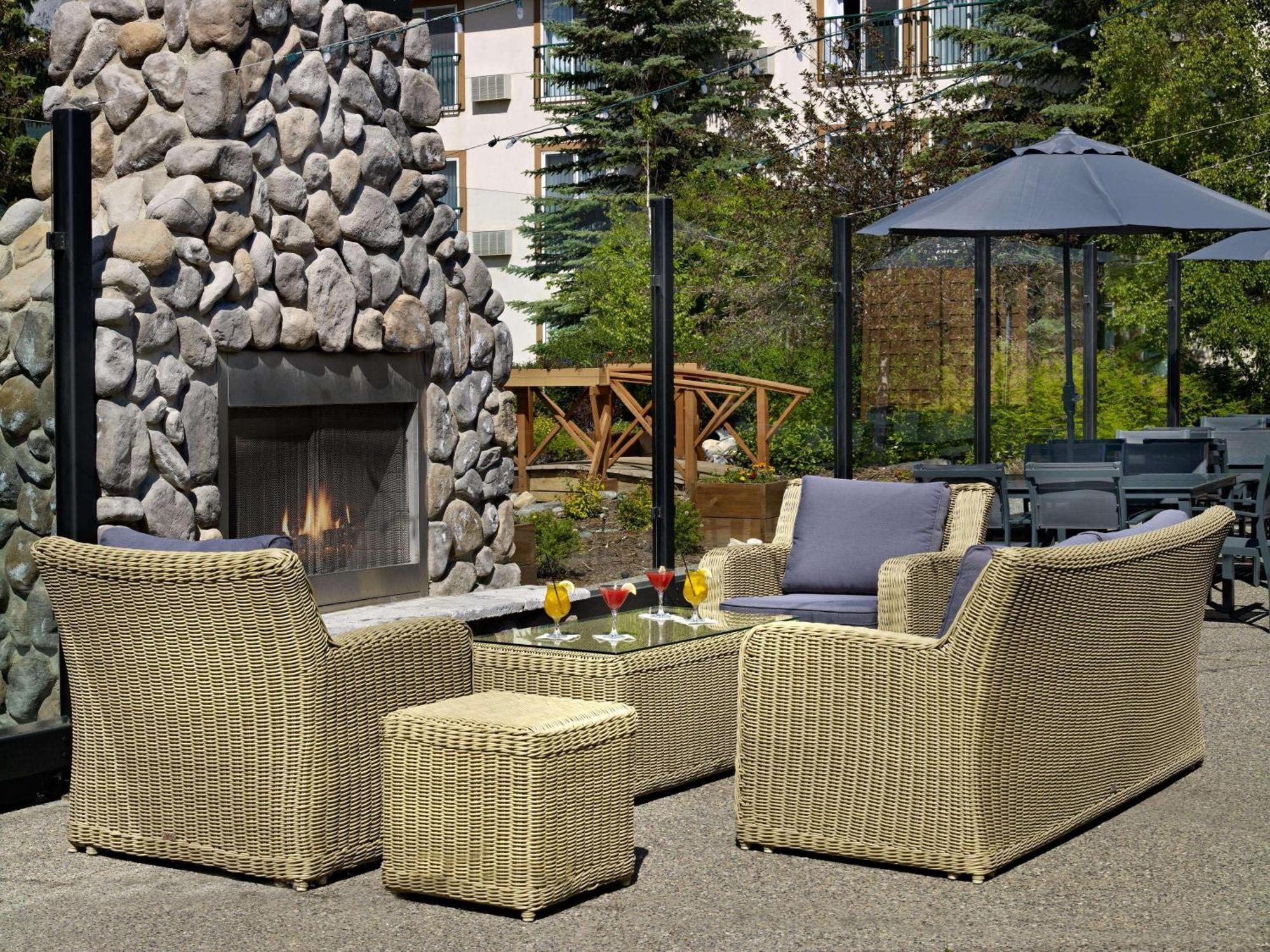 Coast Canmore Hotel & Conference Centre Restaurant bilde